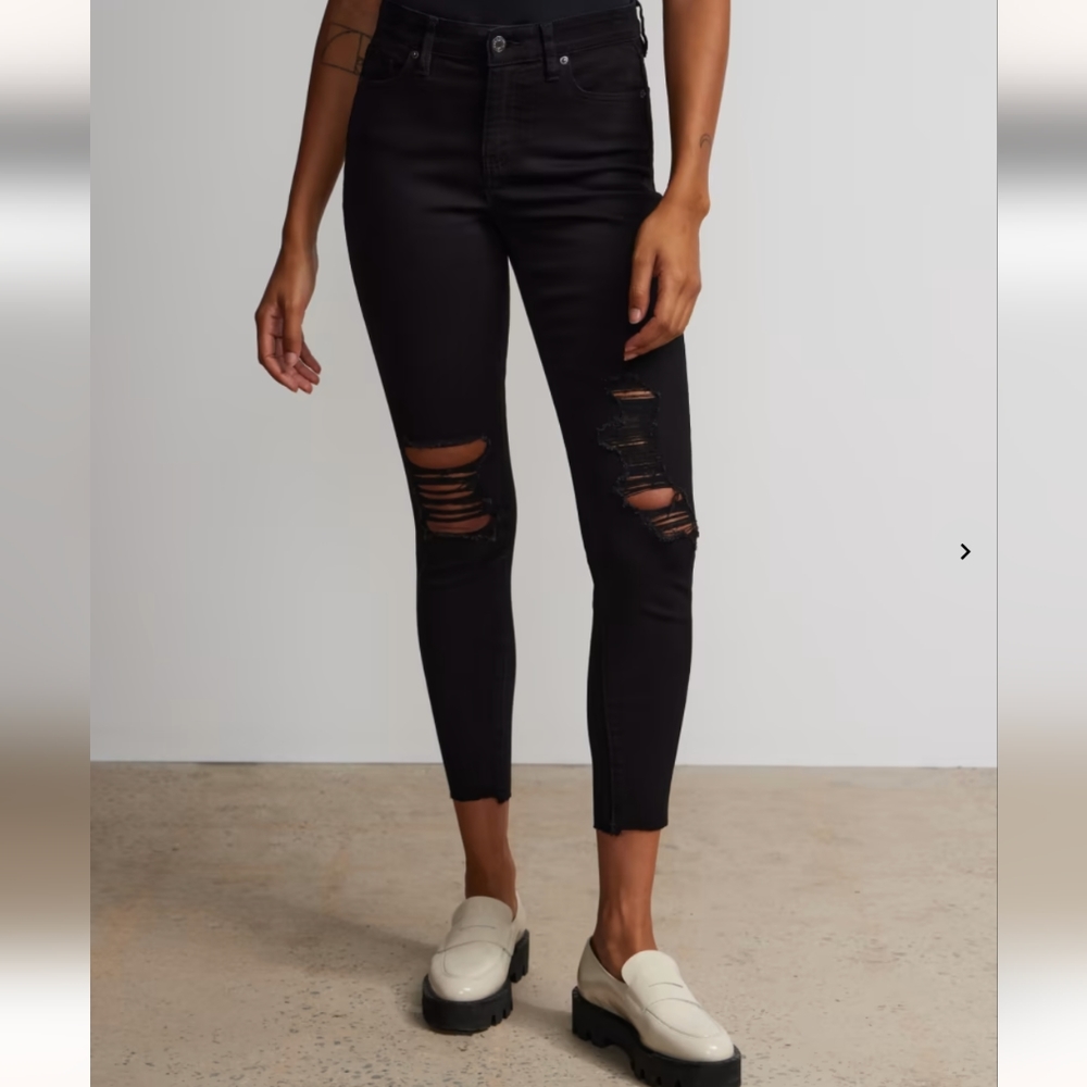Women's NWT New York & Company CURVY HIGH RISE DESTRUCTED ANKLE SKINNY JEAN/ 16